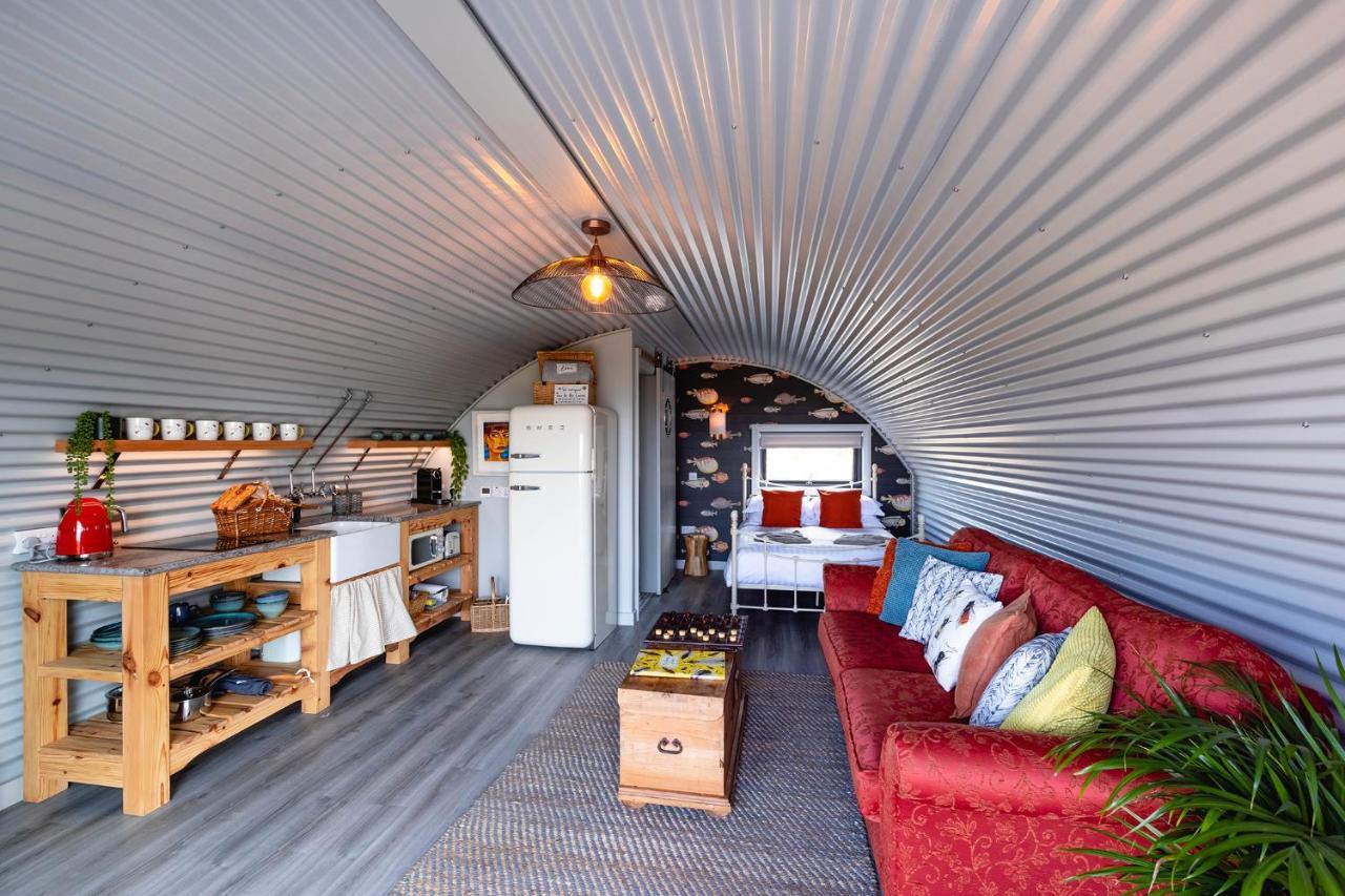 The Bee Pods Villa Росноулаг Екстериор снимка