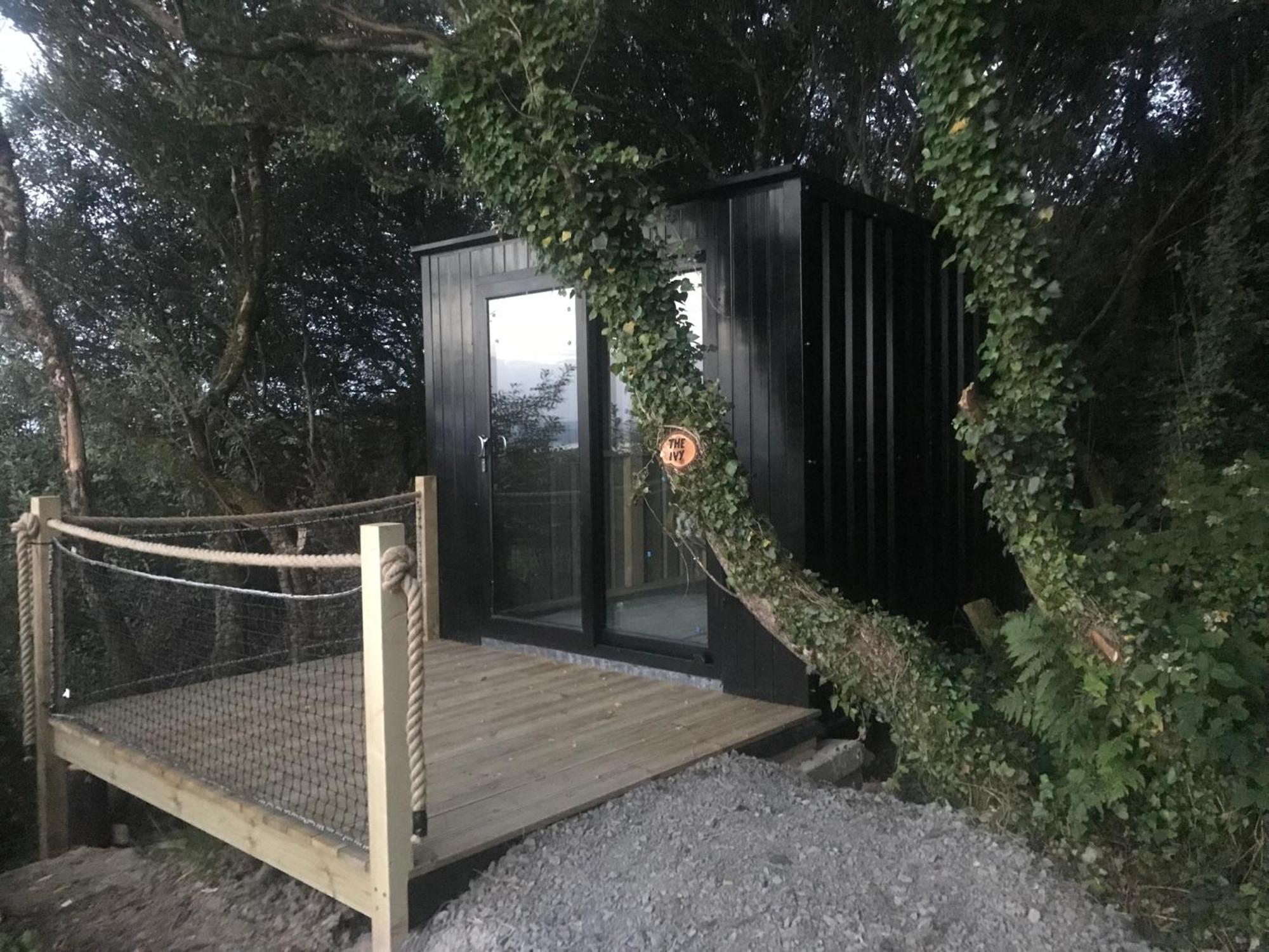 The Bee Pods Villa Росноулаг Екстериор снимка