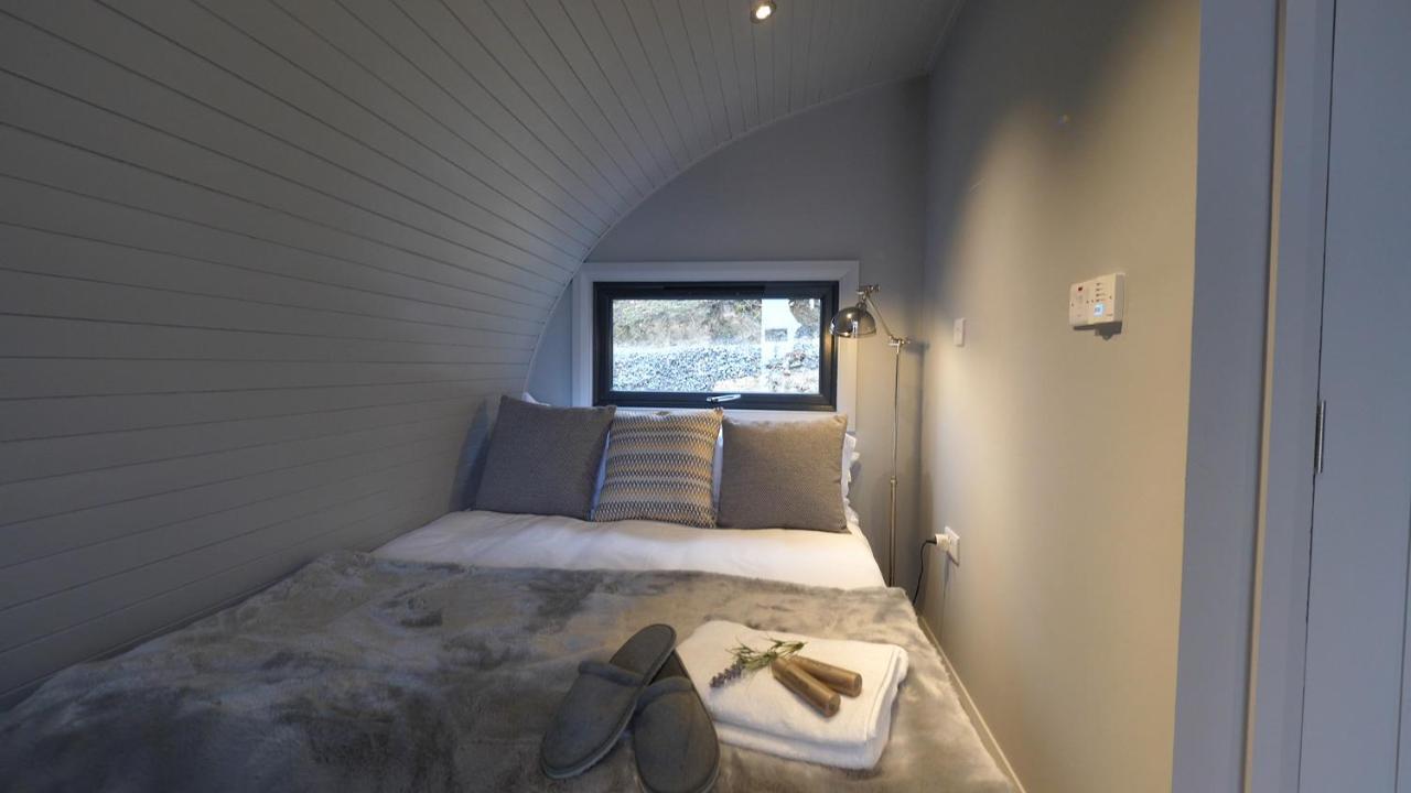 The Bee Pods Villa Росноулаг Екстериор снимка